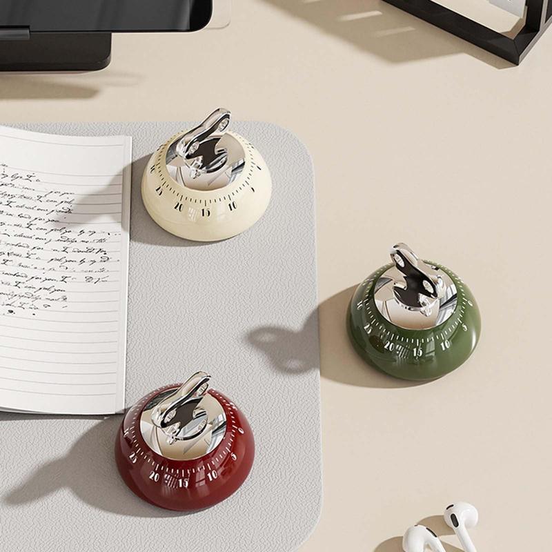 Vintage Magnetic Kitchen Timer – 60-Minute Mechanical Countdown